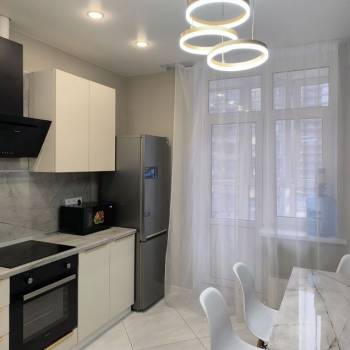 Сдается 2-х комнатная квартира, 60 м²