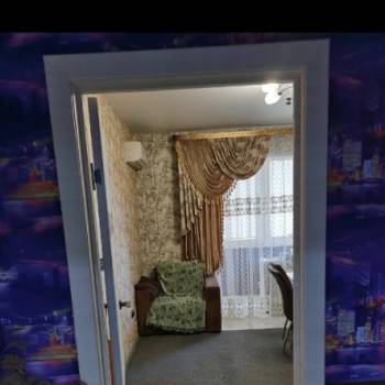 Сдается 1-комнатная квартира, 56 м²