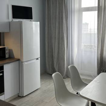 Продается 1-комнатная квартира, 41 м²