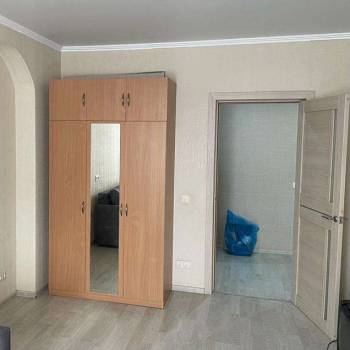 Сдается 1-комнатная квартира, 44 м²