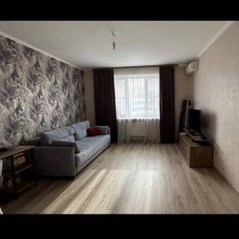 Продается 1-комнатная квартира, 43,8 м²