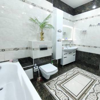 Продается 2-х комнатная квартира, 93 м²