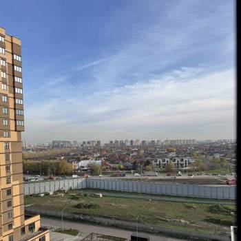 Продается 1-комнатная квартира, 39 м²