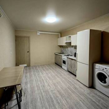 Сдается 2-х комнатная квартира, 67 м²