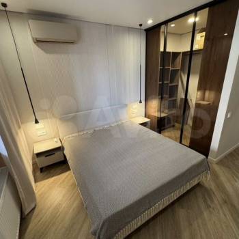 Продается 2-х комнатная квартира, 104,7 м²