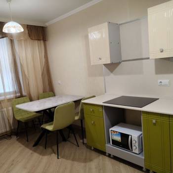 Сдается 2-х комнатная квартира, 56 м²