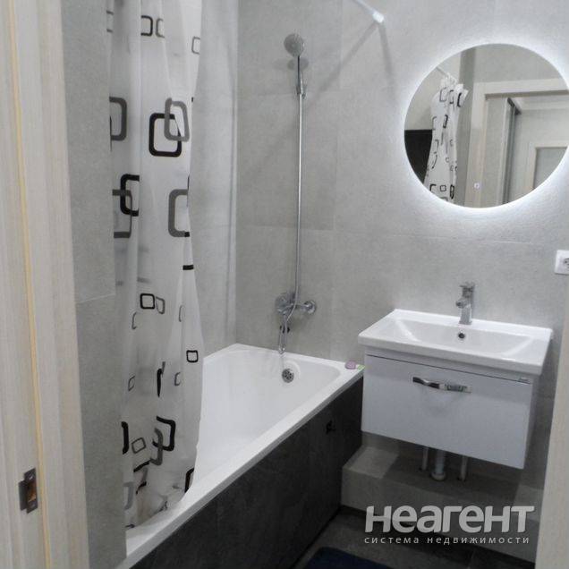 Сдам 2-х к квартиру, ЖК Россинский парк, ул. Командорская