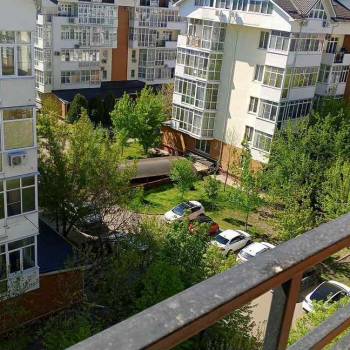 Сдается 2-х комнатная квартира, 63 м²