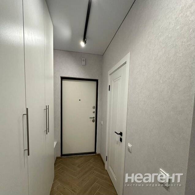 Продажа студии, РИП (ул. 2-я Российская), собственник