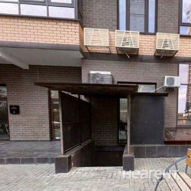 Продаю нежилое помещение, ЖК Маршал, ул. Гаражная