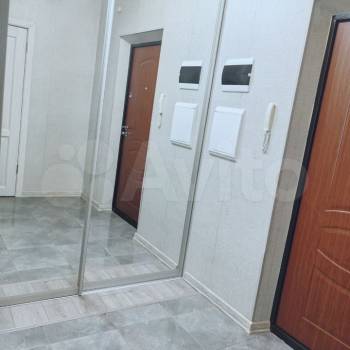 Сдается 1-комнатная квартира, 40 м²