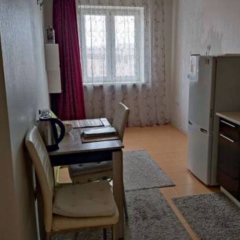 Продается 1-комнатная квартира, 40,4 м²