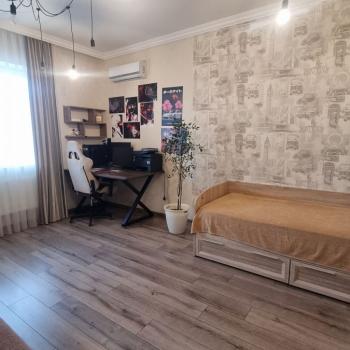 Продается 2-х комнатная квартира, 76 м²