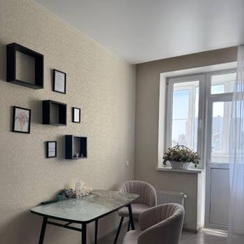 Продается 1-комнатная квартира, 44 м²