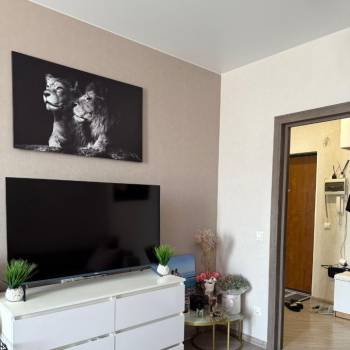 Продается 1-комнатная квартира, 44 м²