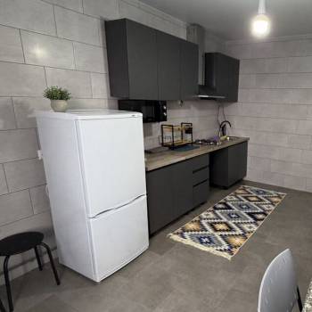 Сдается 1-комнатная квартира, 50 м²