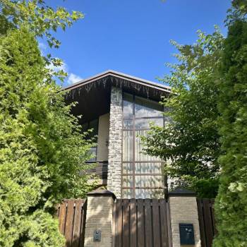 Продается Дом, 390 м²