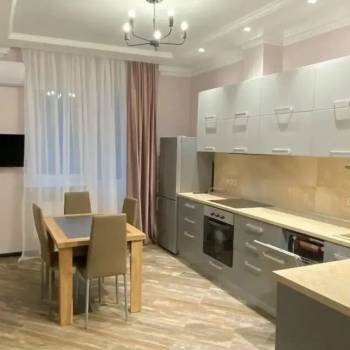 Сдается 2-х комнатная квартира, 71 м²