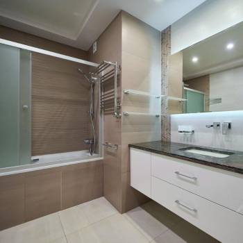 Продается 3-х комнатная квартира, 138 м²
