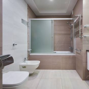Продается 3-х комнатная квартира, 138 м²