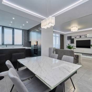 Продается 3-х комнатная квартира, 138 м²