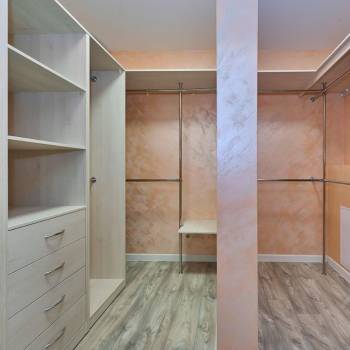 Продается 3-х комнатная квартира, 138 м²