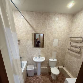 Сдается 1-комнатная квартира, 43 м²