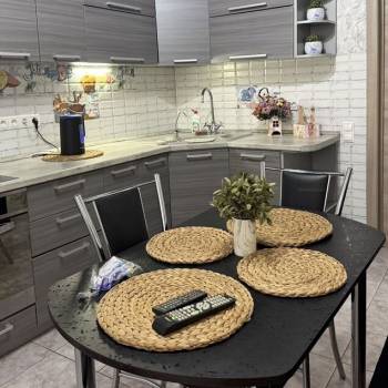 Продается 1-комнатная квартира, 43 м²