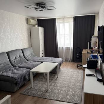 Продается 2-х комнатная квартира, 72 м²