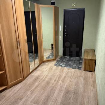Продается 2-х комнатная квартира, 72 м²