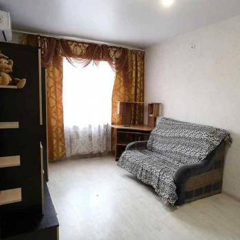 Сдается 1-комнатная квартира, 35 м²