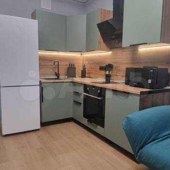 Сдается 1-комнатная квартира, 42 м²