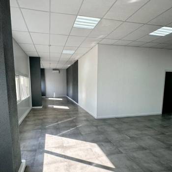 Сдается Нежилое помещение, 539 м²