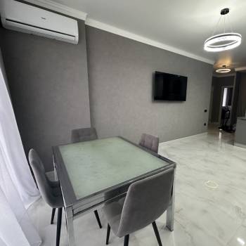 Сдается 2-х комнатная квартира, 64 м²