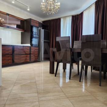 Продается 3-х комнатная квартира, 127,2 м²