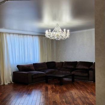 Продается 3-х комнатная квартира, 127,2 м²