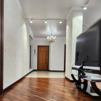 Продается 3-х комнатная квартира, 127,2 м²