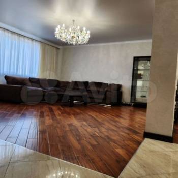 Продается 3-х комнатная квартира, 127,2 м²