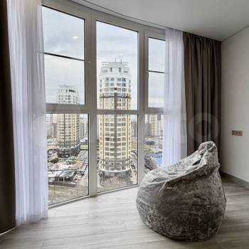Сдается 1-комнатная квартира, 58 м²