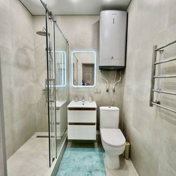 Сдается 1-комнатная квартира, 58 м²