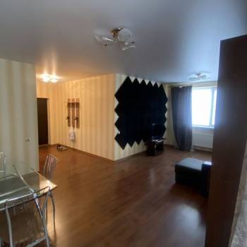 Сдается 1-комнатная квартира, 42,5 м²