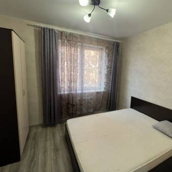 Сдается 1-комнатная квартира, 46 м²