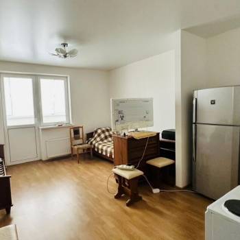 Продается 1-комнатная квартира, 32 м²