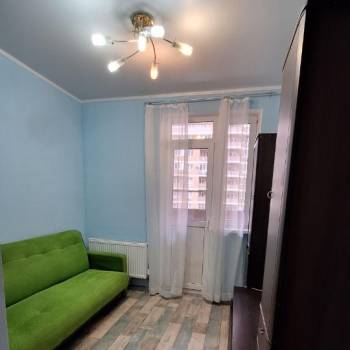 Сдается 1-комнатная квартира, 35 м²