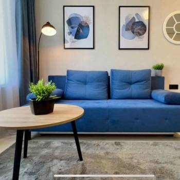 Продается 1-комнатная квартира, 42 м²