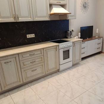Продается 1-комнатная квартира, 53,8 м²