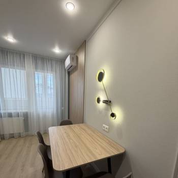 Сдается 2-х комнатная квартира, 63 м²