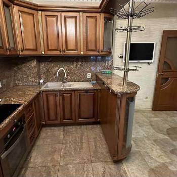 Сдается 2-х комнатная квартира, 75 м²