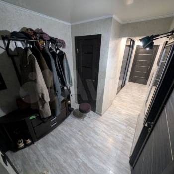 Продается Многокомнатная квартира, 60 м²