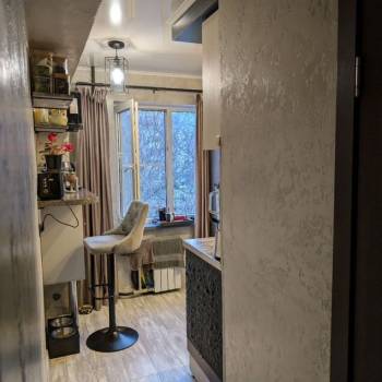 Продается Многокомнатная квартира, 60 м²